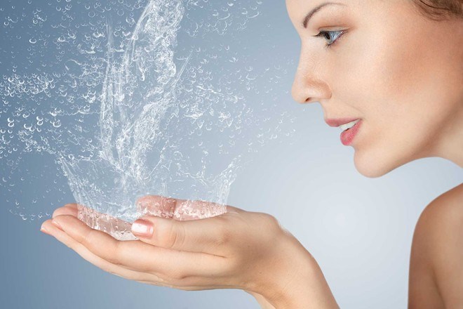 5 lưu ý không nên uống nước gây hại cho sức khỏe